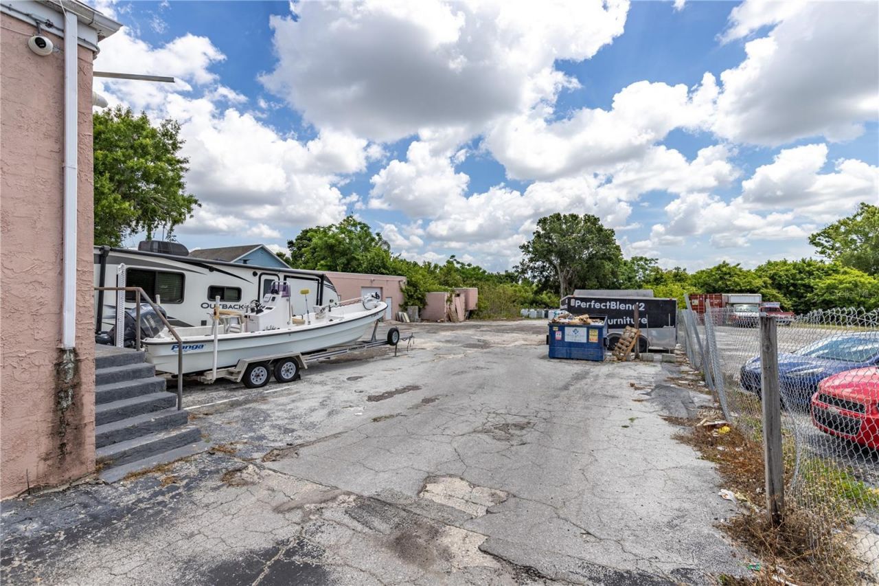 9933 Seminole Boulevard, Seminole, FL 33772 Photo