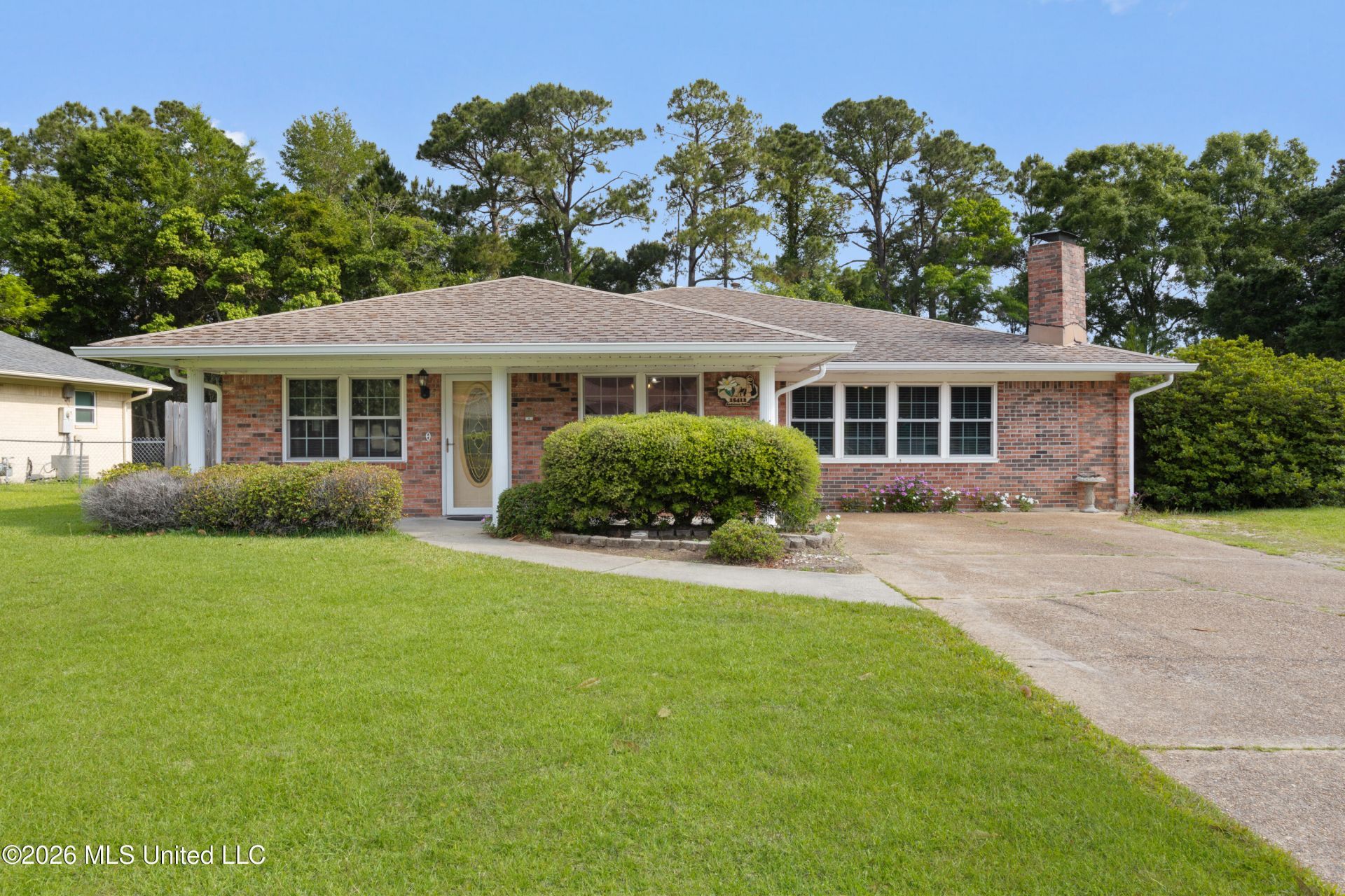 15412 Anderson Drive, Biloxi, MS 39532 Main Photo