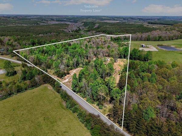 4877 Eastland Rd , Sparta, TN 38583