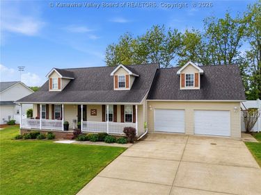 252 Woodmire Drive, Milton, WV 25541