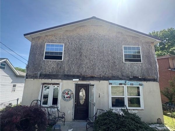 307 Hill Street, St Albans, WV 25177