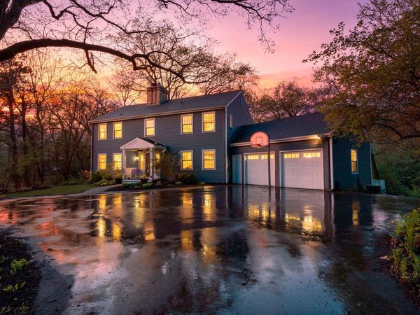 3942 Willmatt Hill, Minnetonka, MN 55305