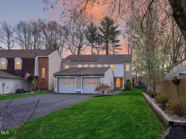 47 Pico Road, Clifton Park, NY 12065