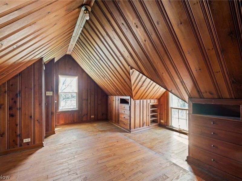 32601 Eddy Road, Willoughby Hills, OH 44094 Photo 17