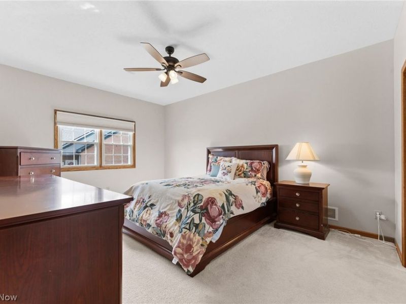 2423 Charing Cross Road NW, Canton, OH 44708 Photo 19