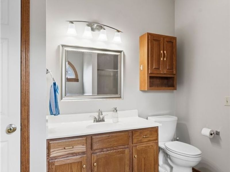 2423 Charing Cross Road NW, Canton, OH 44708 Photo 22