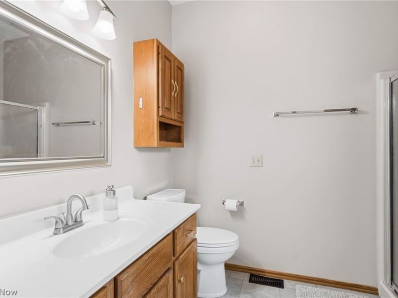 2423 Charing Cross Road NW, Canton, OH 44708 Photo 23