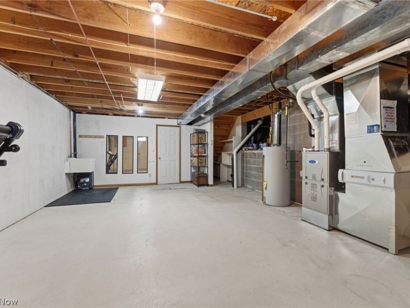 2423 Charing Cross Road NW, Canton, OH 44708 Photo 39