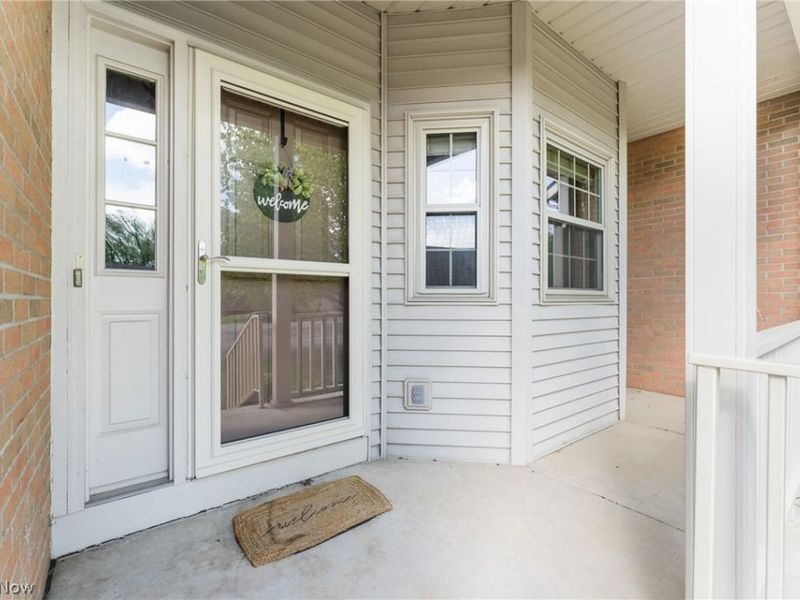 2423 Charing Cross Road NW, Canton, OH 44708 Photo 4