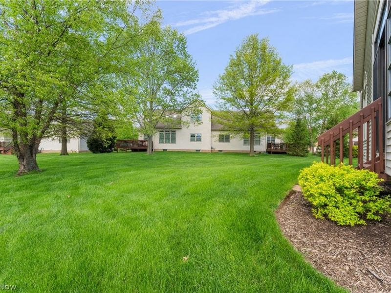 2423 Charing Cross Road NW, Canton, OH 44708 Photo 40