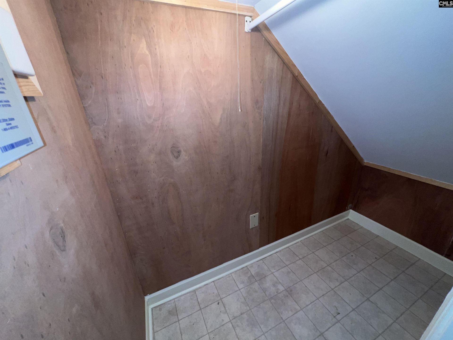 7602 Hunt Club Road Photo 12