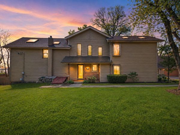 19W681 109th Street , Lemont, IL 60439