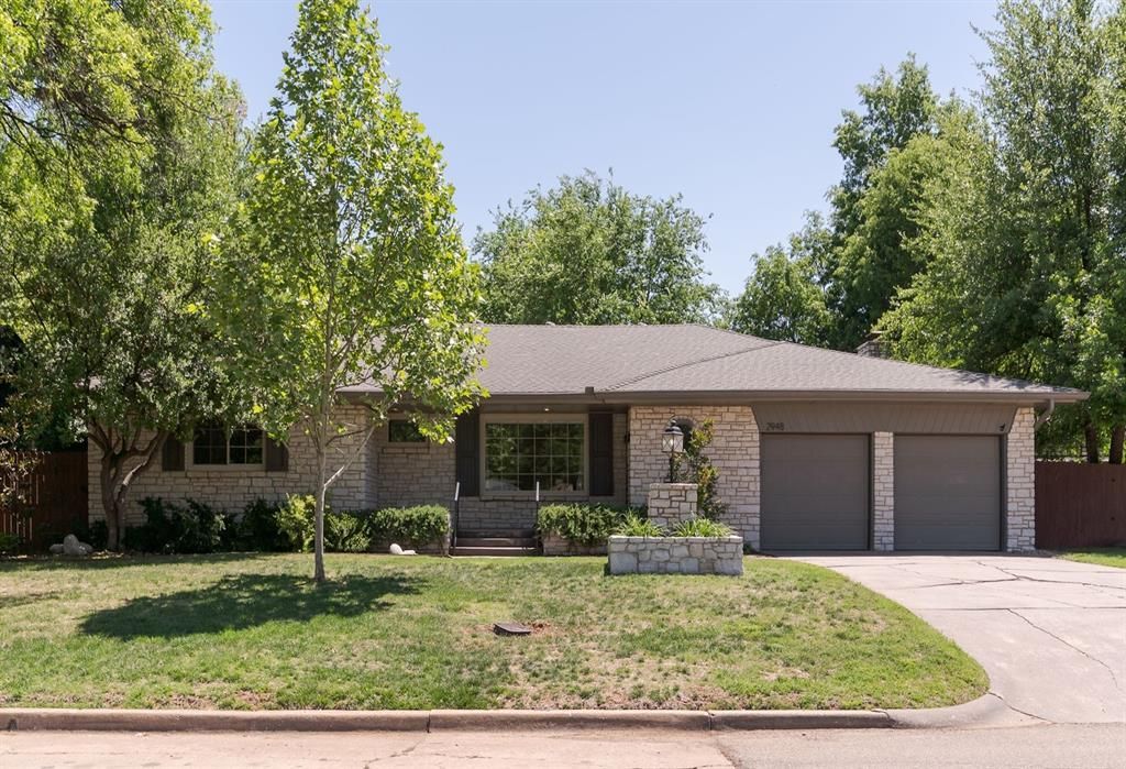 2948 Kerry Lane, Oklahoma City, OK 73120 Main Photo