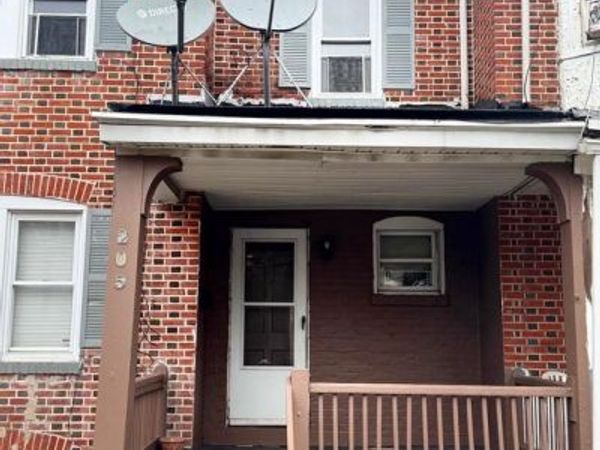 205 E 24TH STREET, WILMINGTON, DE 19802