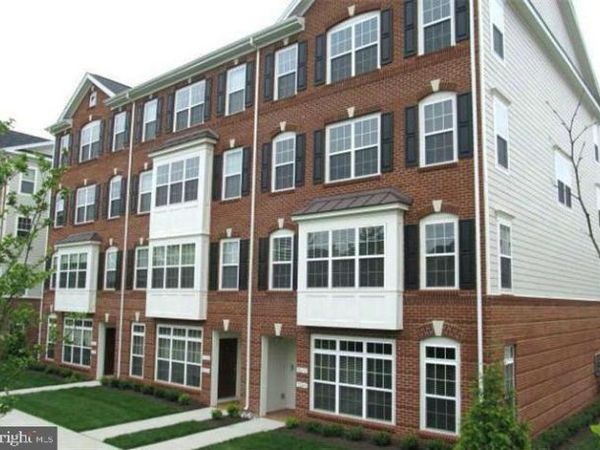 19252 KOSLOWSKI SQUARE, LEESBURG, VA 20176