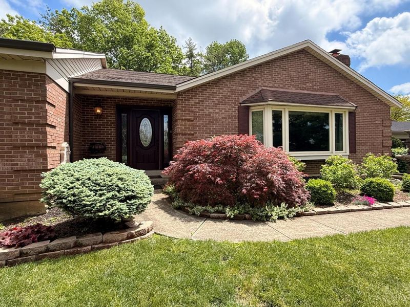 6038 Mackview Street, Fairfield, OH 45014 Photo 2