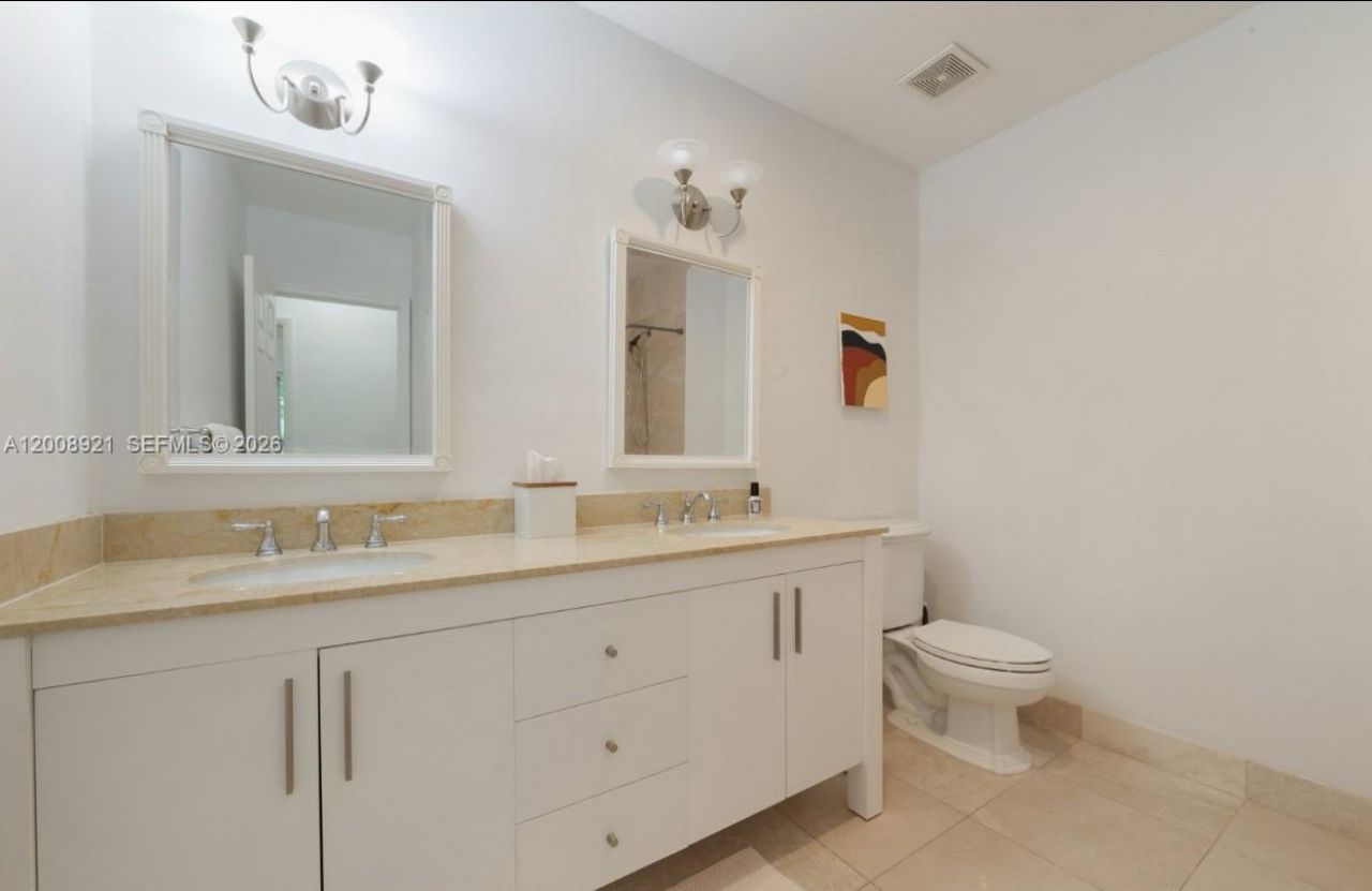 6875 SW 96th St, Unit 6875, Pinecrest, FL 33156 Photo