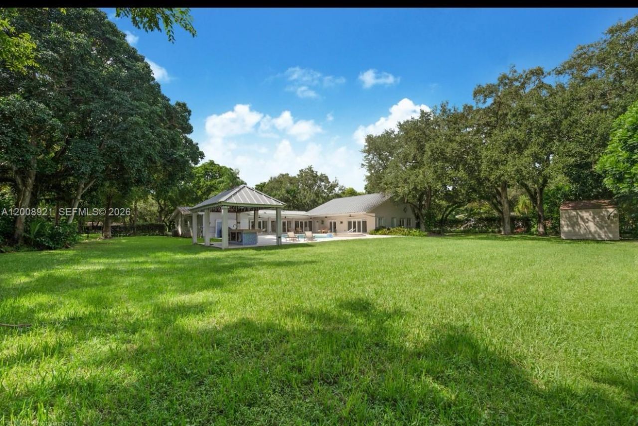 6875 SW 96th St, Unit 6875, Pinecrest, FL 33156 Photo