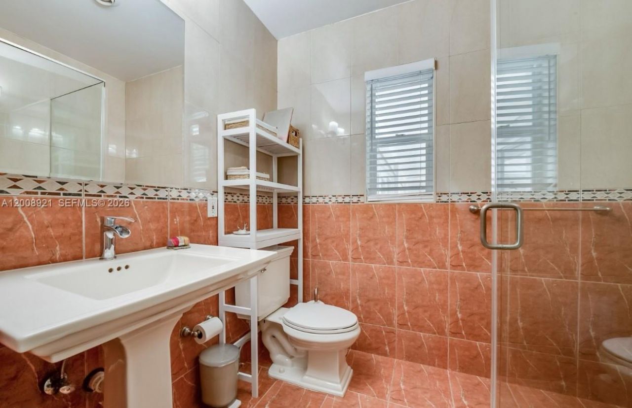 6875 SW 96th St, Unit 6875, Pinecrest, FL 33156 Photo