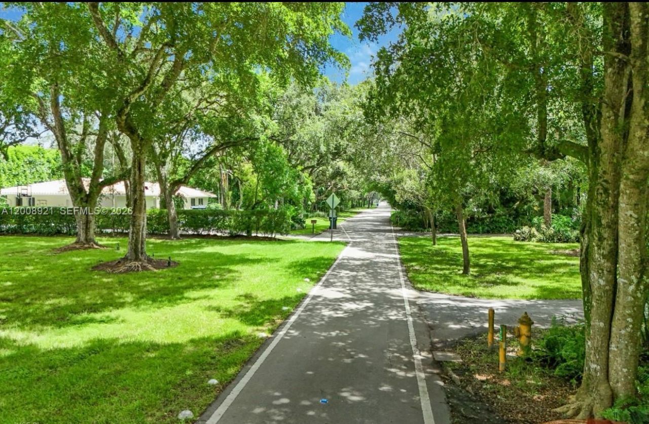 6875 SW 96th St, Unit 6875, Pinecrest, FL 33156 Photo