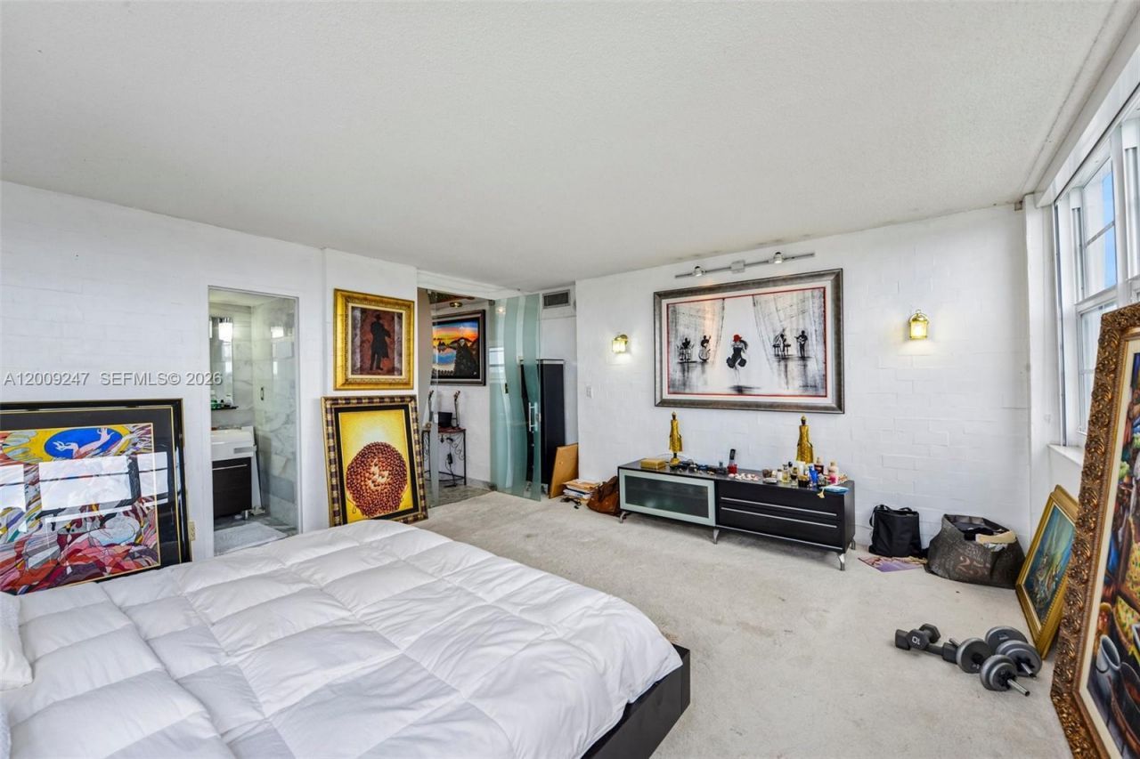 2100 Sans Souci Blvd, Unit B706, North Miami, FL 33181 Photo