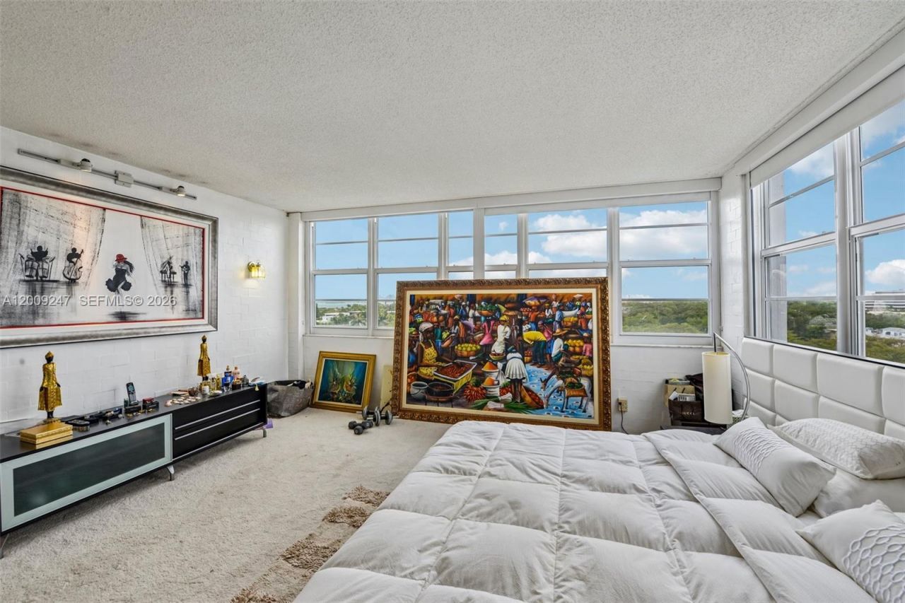 2100 Sans Souci Blvd, Unit B706, North Miami, FL 33181 Photo