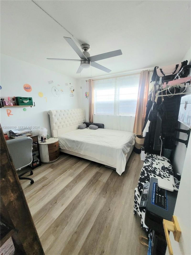1780 NE 191st St, Unit 611-2, Miami, FL 33179 Photo