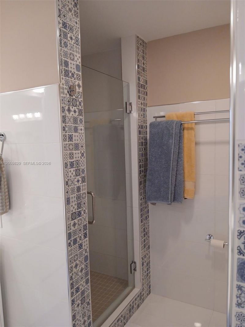 9805 NW 52nd St , Unit 509, Doral, FL 33178 Photo