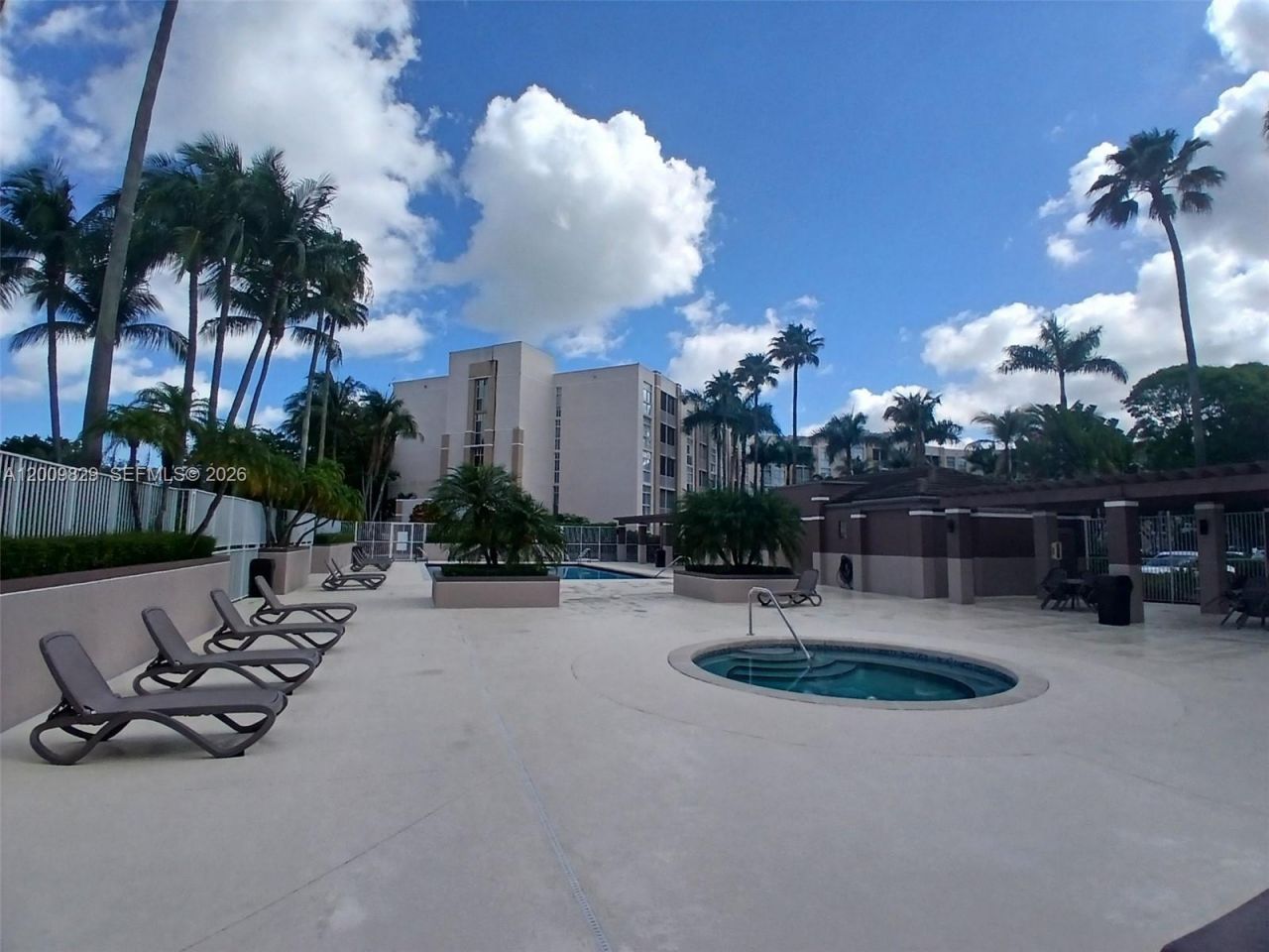 9805 NW 52nd St , Unit 509, Doral, FL 33178 Photo