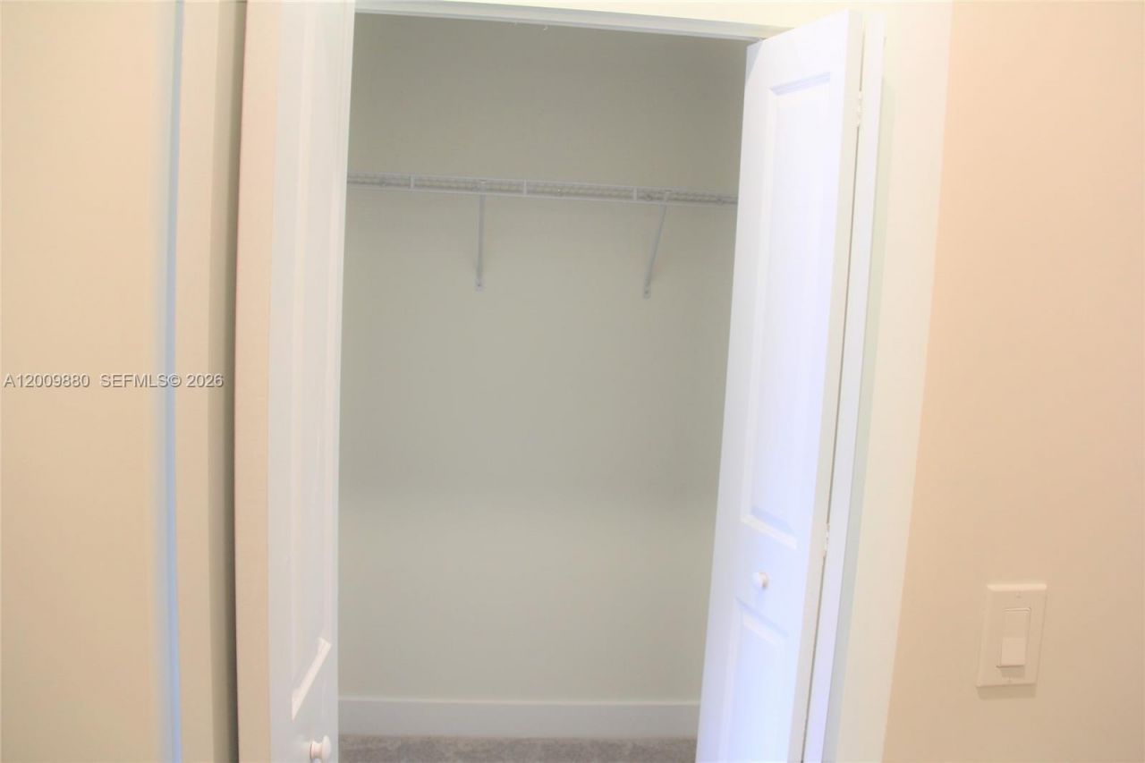 4272 NW 82nd Ave, Unit 4272, Doral, FL 33166 Photo