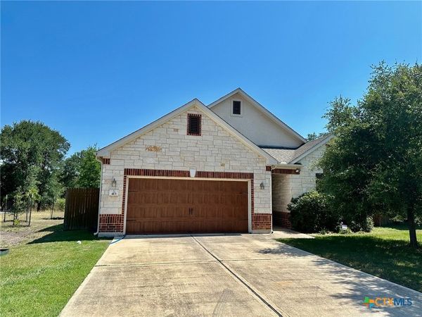 413 Hunters Hill Drive , San Marcos, TX 78666