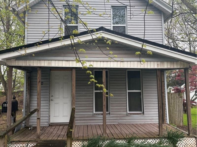 889 Harbor Street, Conneaut, OH 44030 Photo 1