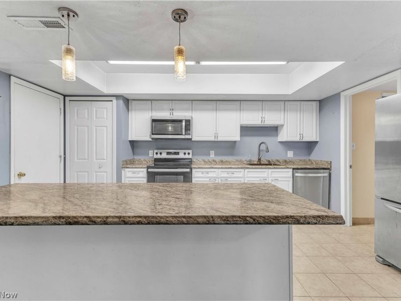 3115 Bay Landing Drive , Westlake, OH 44145 Photo 9