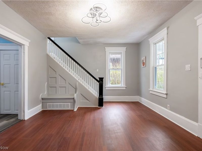 1223 21st Street NW, Canton, OH 44709 Photo 9