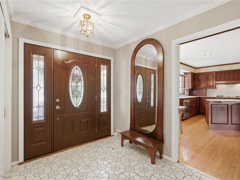 32245 Burlwood Drive , Solon, OH 44139 Photo 3