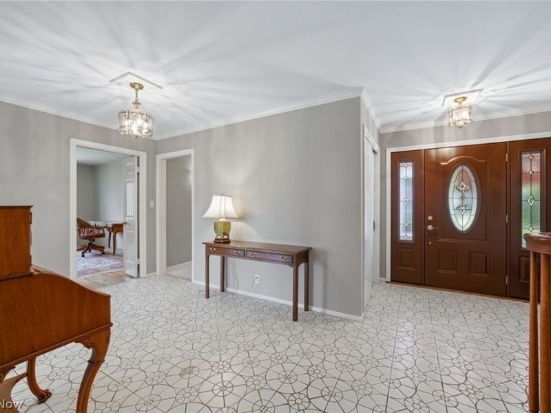 32245 Burlwood Drive , Solon, OH 44139 Photo 5