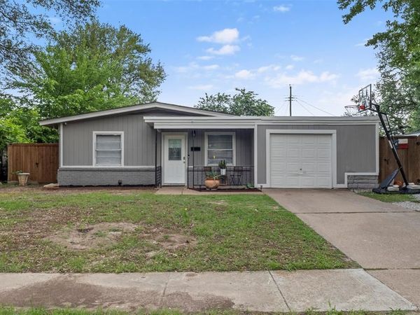 1602 Park Place , Irving, TX 75061