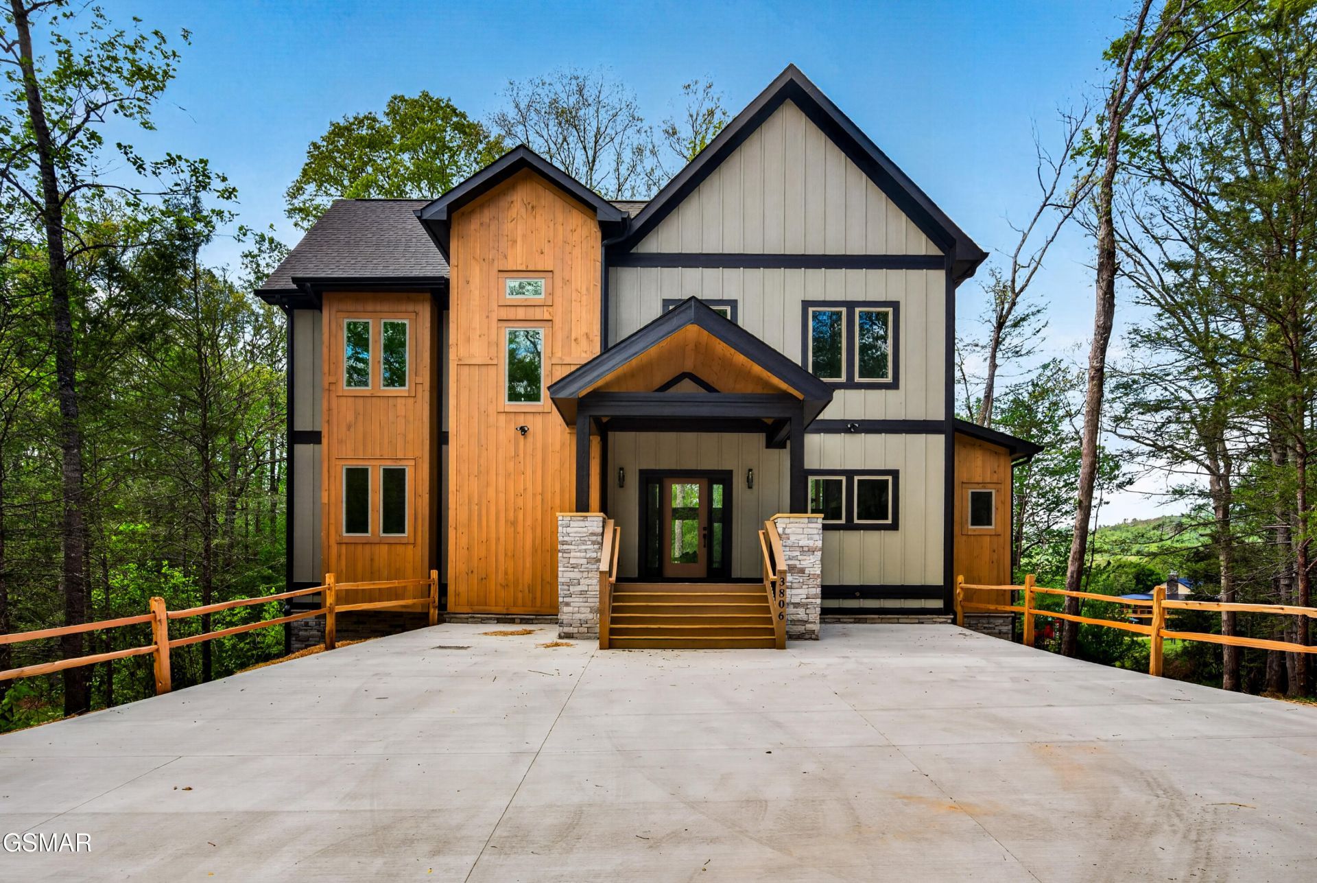 3806 Revetta Circle, Sevierville, TN 37862 Main Photo