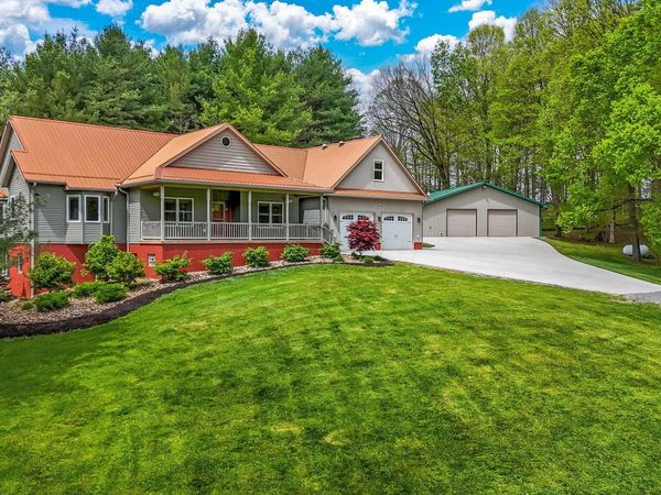 4129 Grove Church Road , Gambier, OH 43022