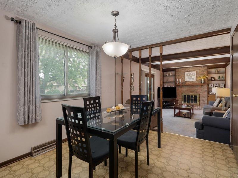 6898 Starfire Drive, Reynoldsburg, OH 43068 Photo 13