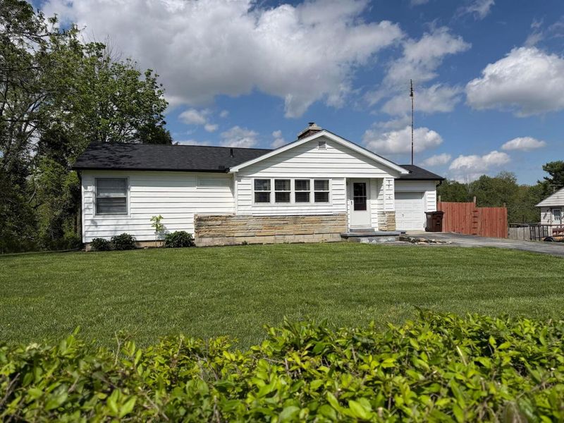 8561 State Route 124 , Hillsboro, OH 45133 Photo 4