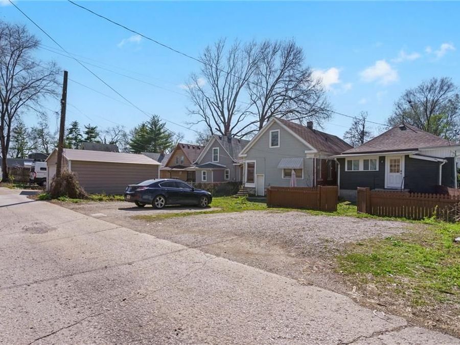 Property Image 32