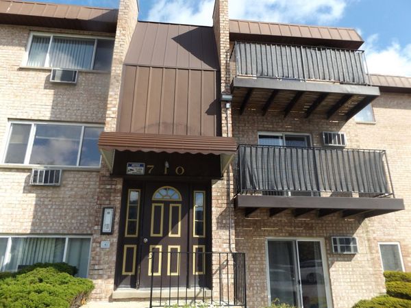 710 W Huntington Commons Road , Unit 2B, Mount Prospect, IL 60056