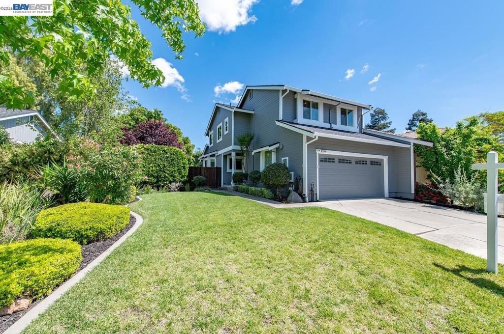 308 Mulqueeney St, Livermore, CA 94550 Main Photo