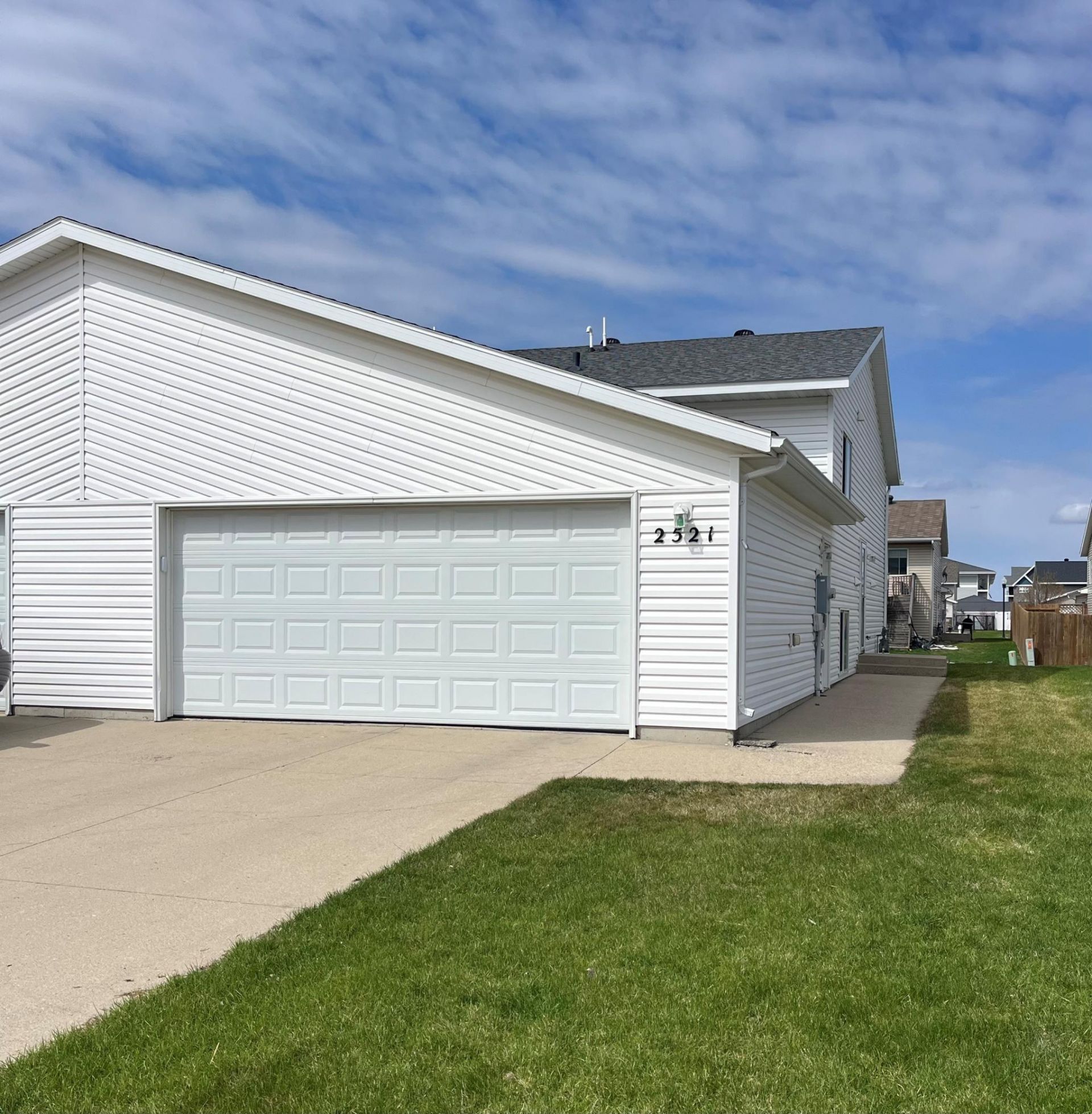 2521 Amber Valley Court S, Fargo, ND 58104 Main Photo