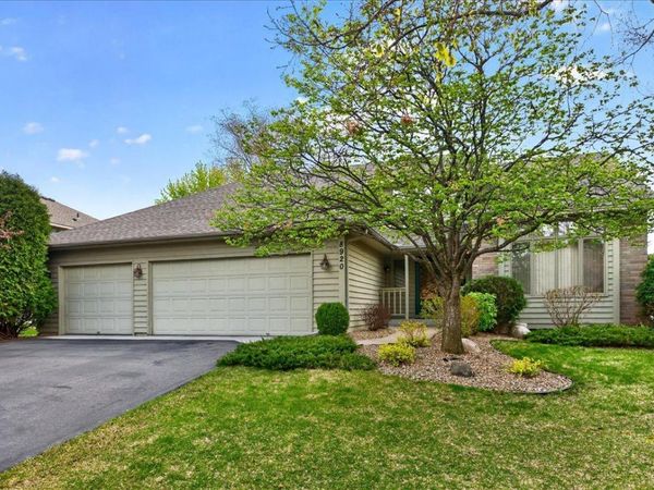 8920 Vickors Crossing, Brooklyn Park, MN 55443