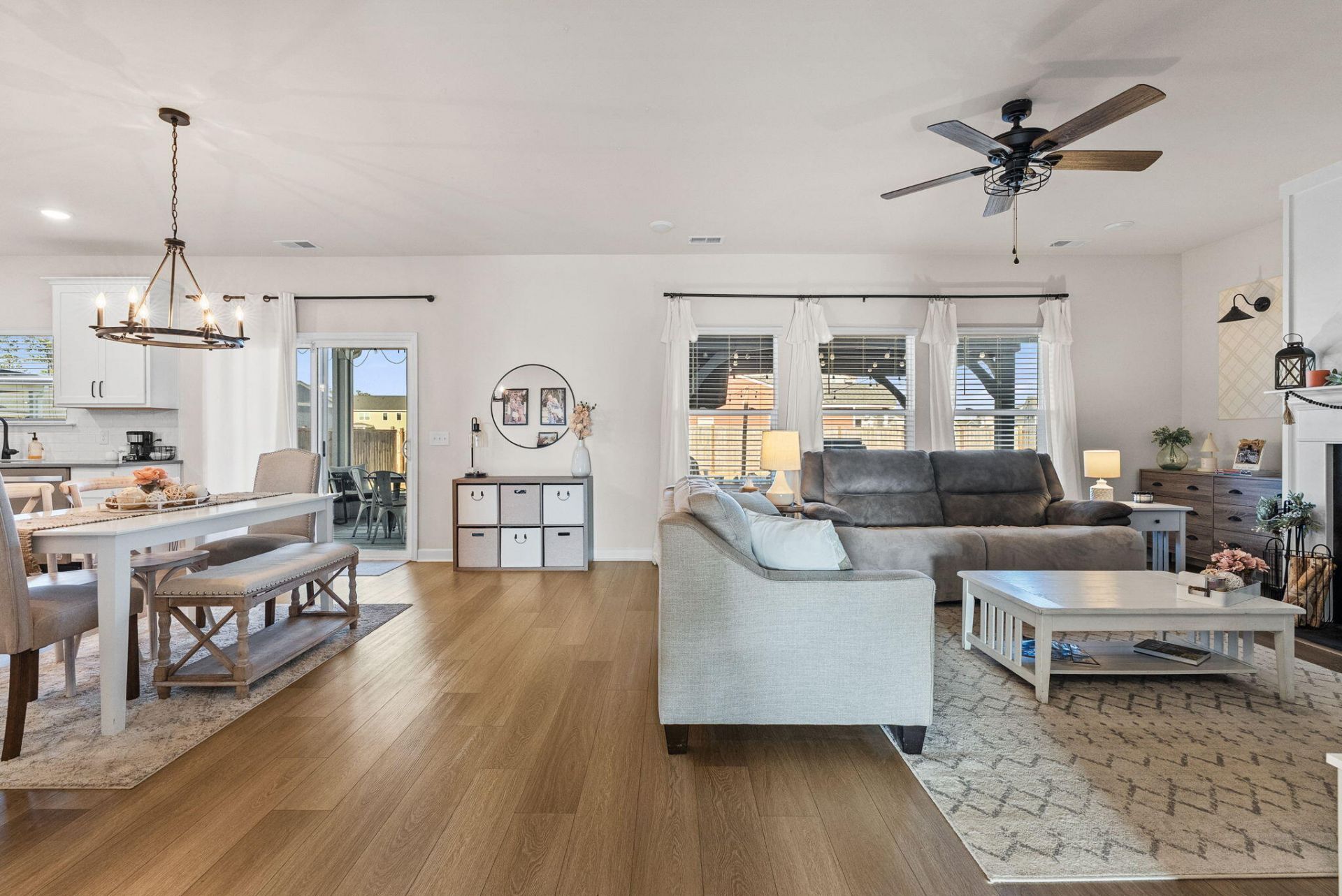 100 Lucca Drive Photo 10