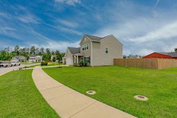 100 Lucca Drive photo 4