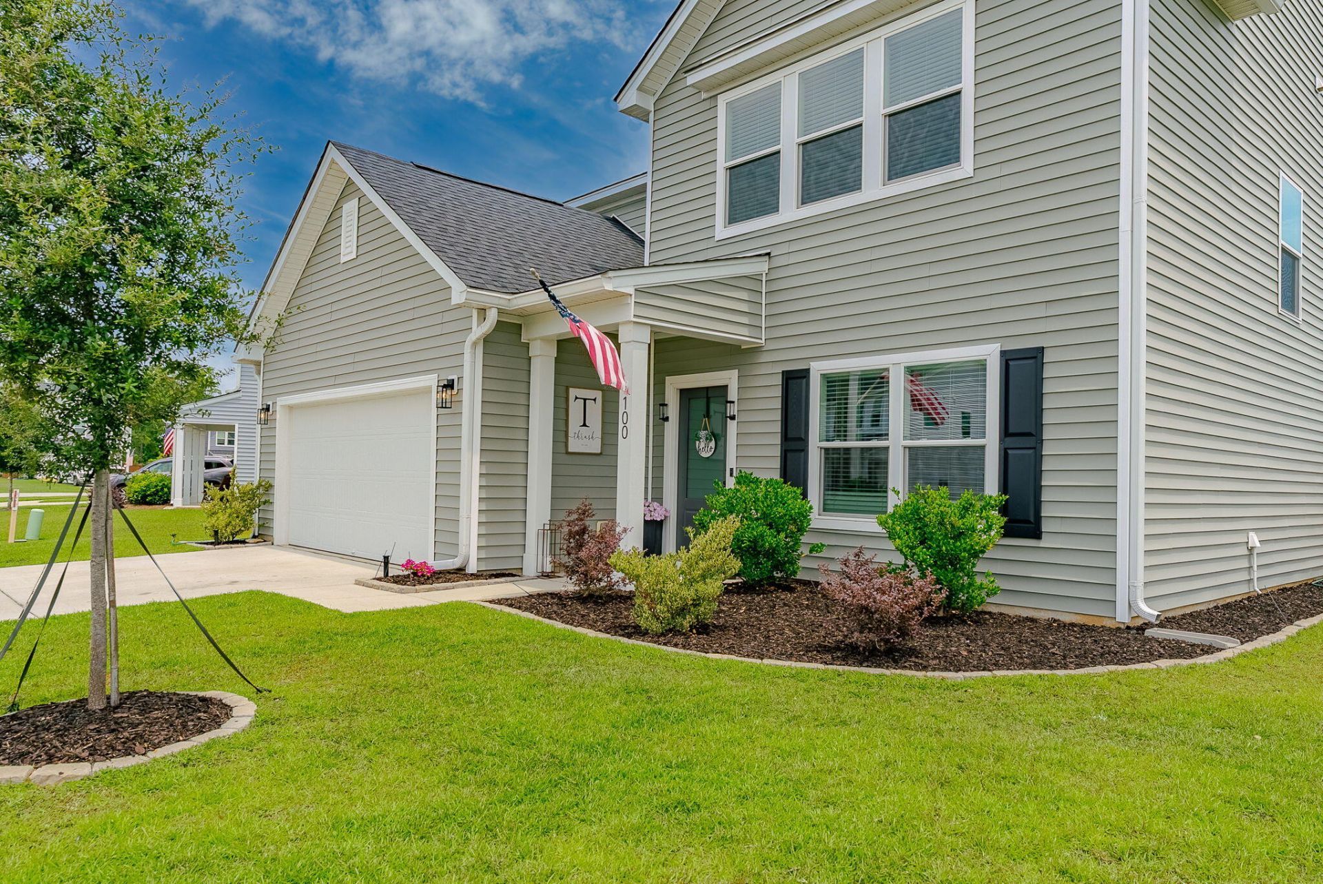 100 Lucca Drive Photo 4