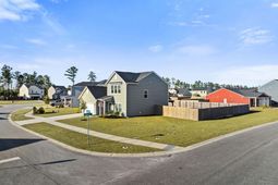 100 Lucca Drive photo 4